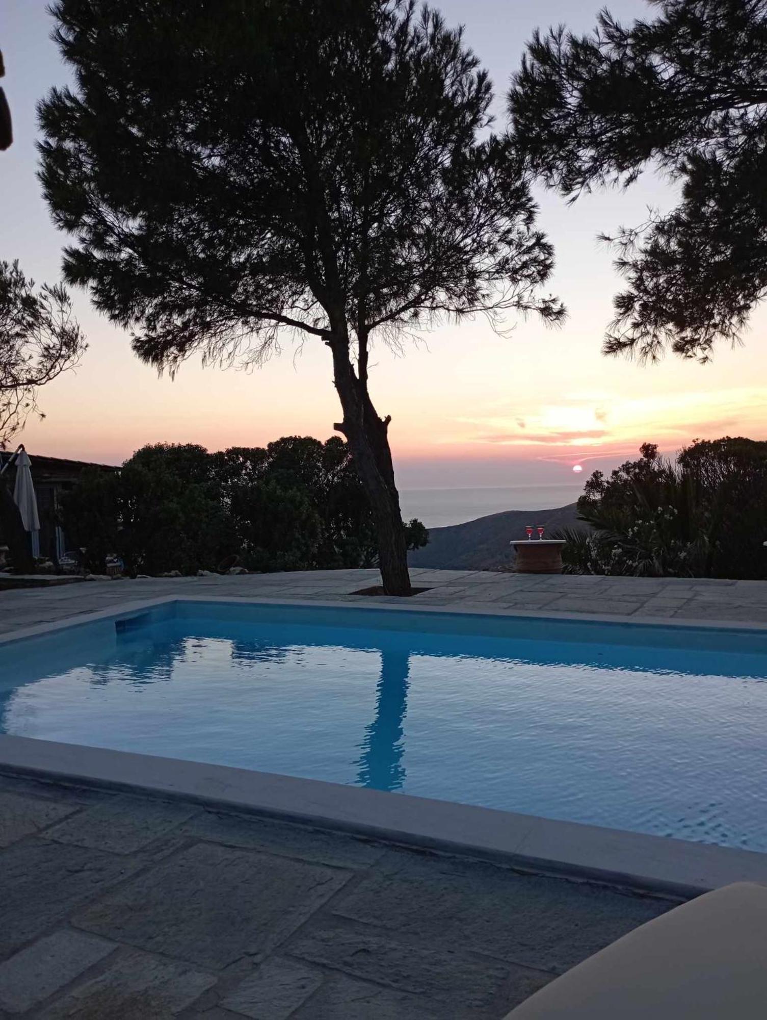 Art Natalie Villa Kythnos